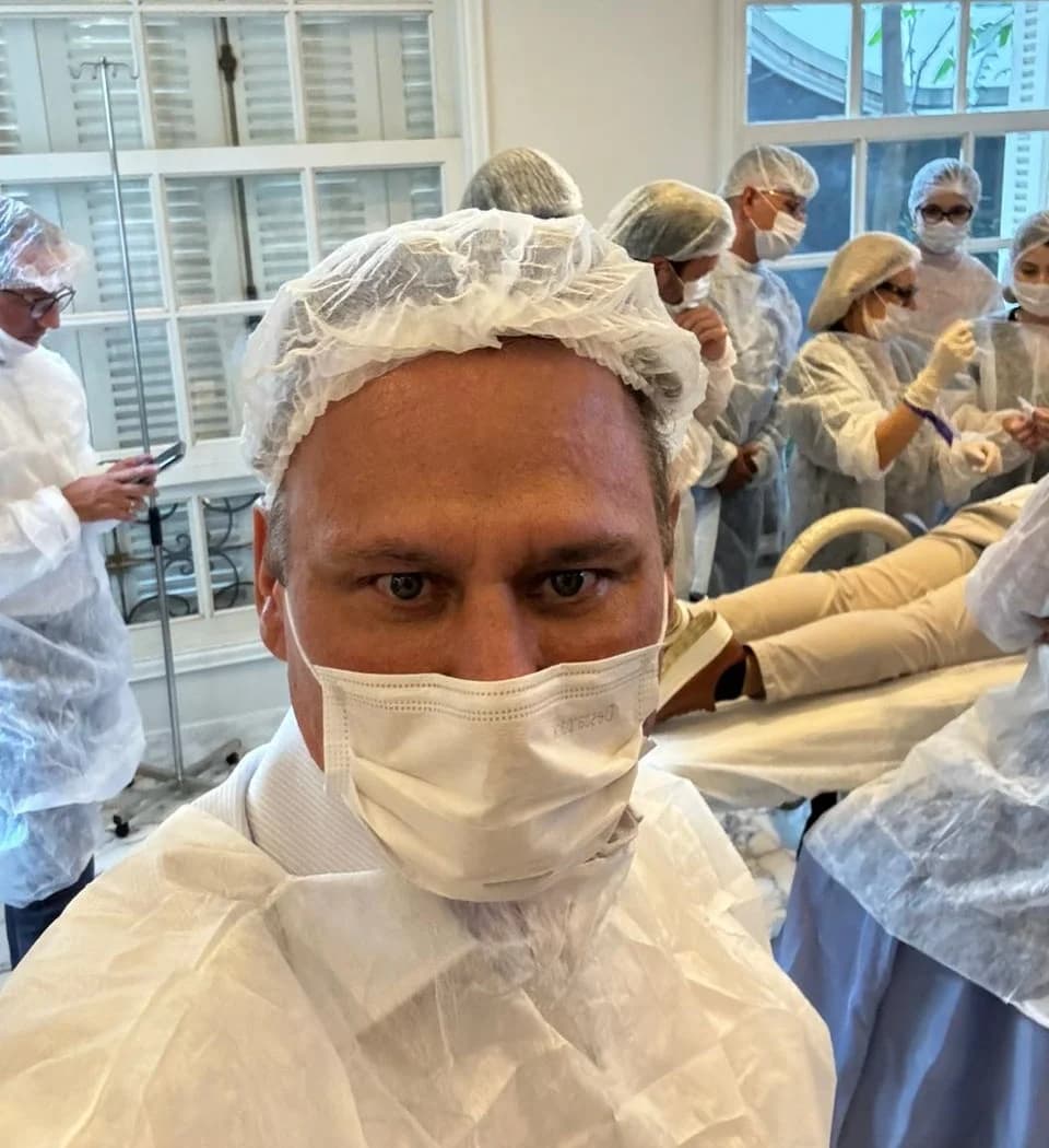 Dr. Cláudio Almada, referência em cirurgia bariátrica e metabólica